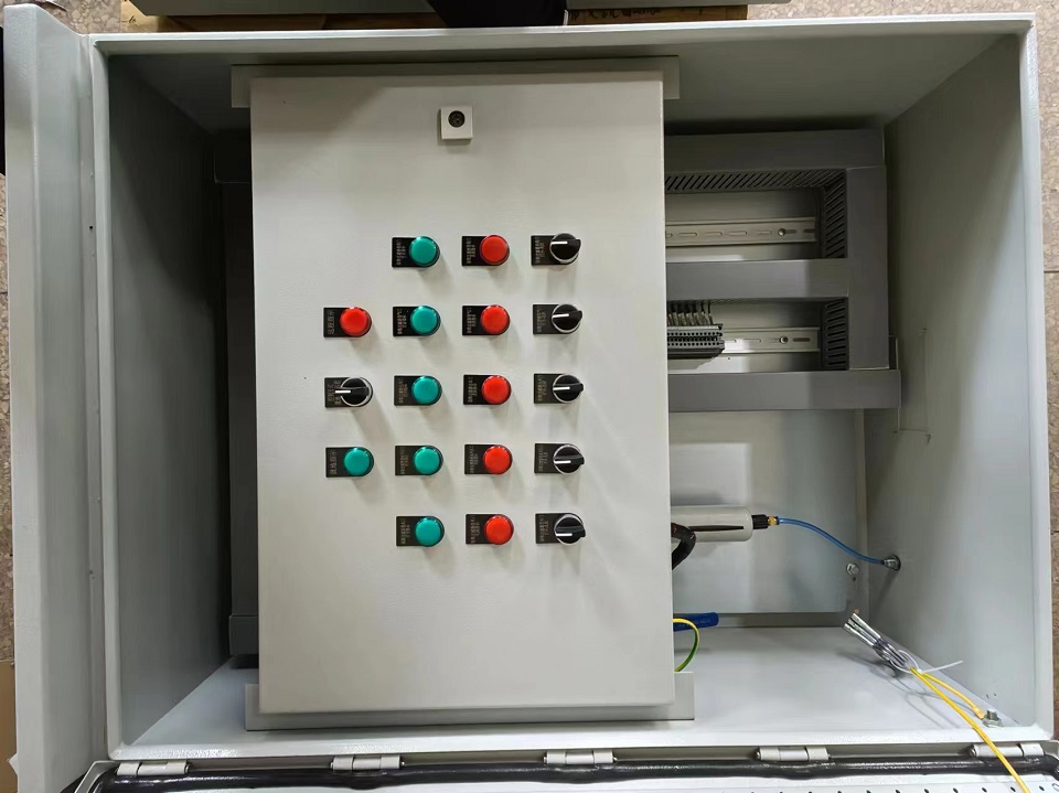 環保行業用電磁閥箱電氣控制系統 環保行業用電磁閥箱電氣控制系統